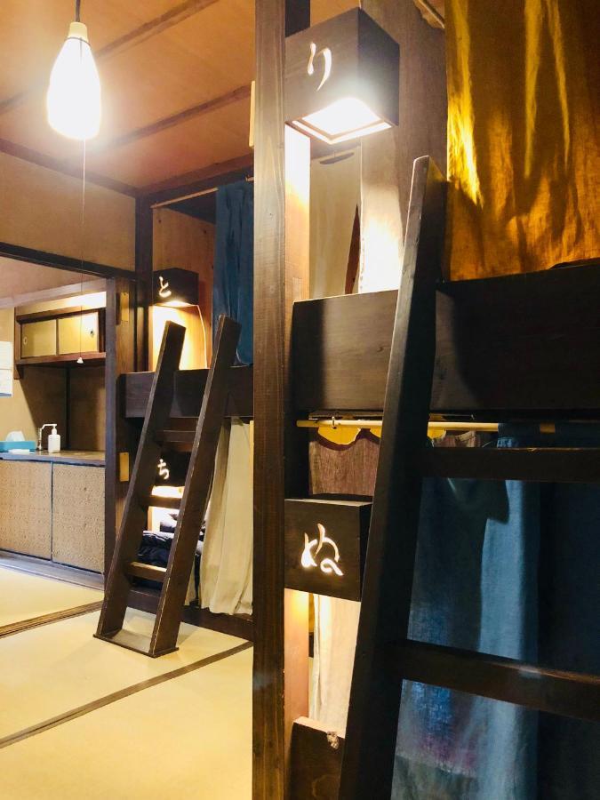 Onomichi Guest House Anago-No-Nedoko Buitenkant foto