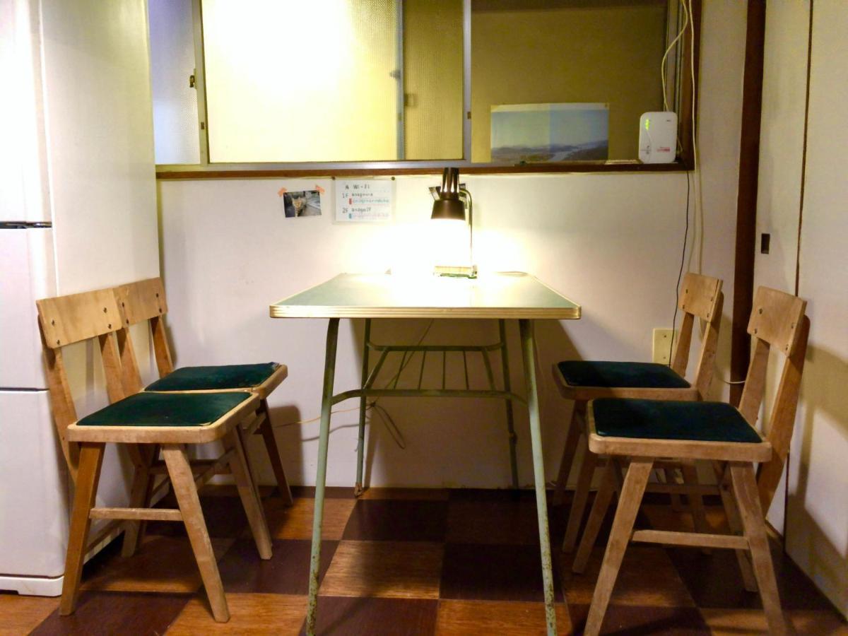 Onomichi Guest House Anago-No-Nedoko Buitenkant foto