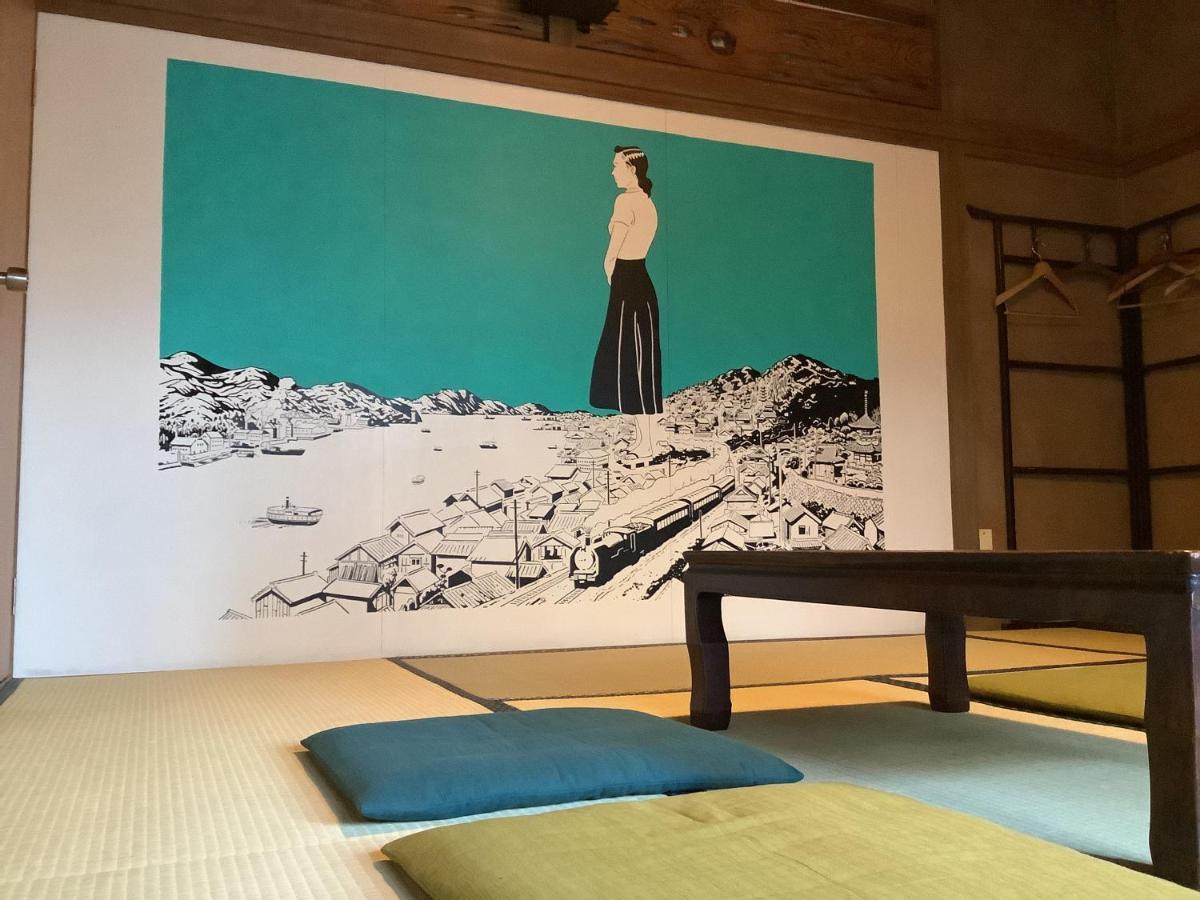 Onomichi Guest House Anago-No-Nedoko Buitenkant foto