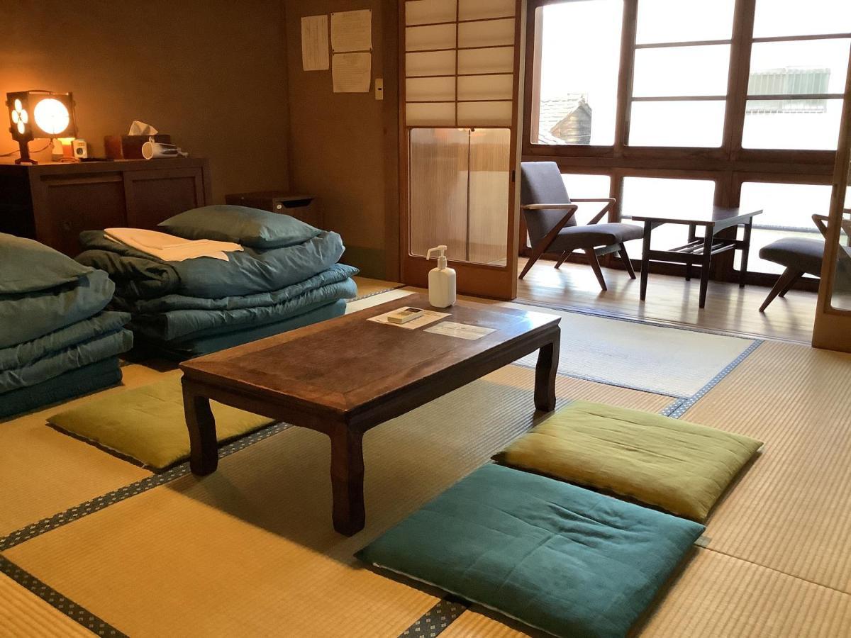 Onomichi Guest House Anago-No-Nedoko Buitenkant foto